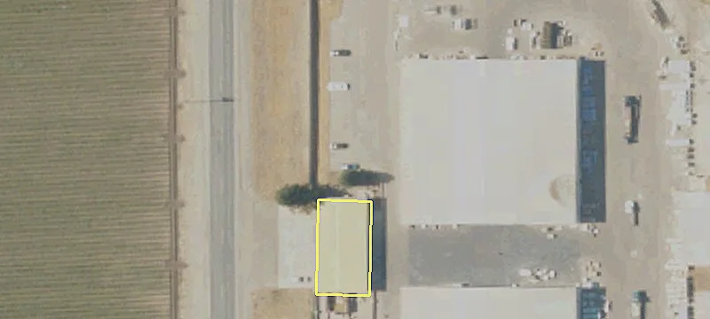Visalia Warehouse with Secured Yard
