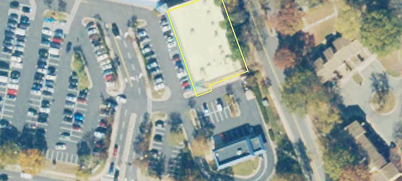 Retail Space in High Traffic