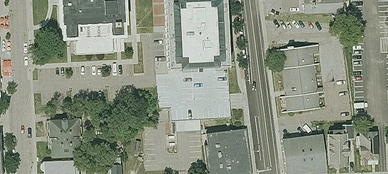 Downtown Retail Space For Rent