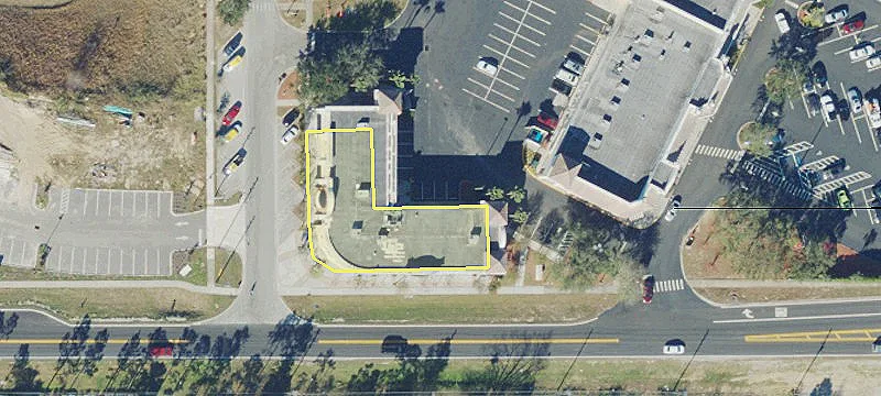 Retail Space in Davenport Center