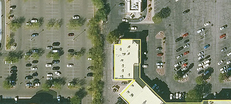 Retail Space in Safeway Center