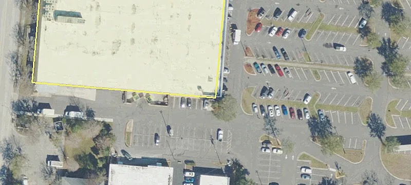 Retail Space Available in Gainesville