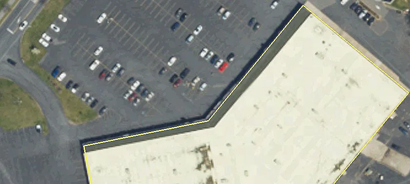 Retail Pads Available For Rent