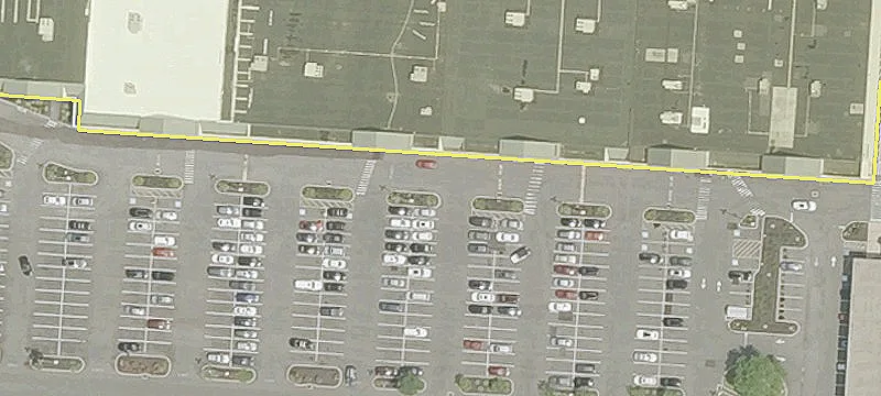 Retail Space in Dominant Center
