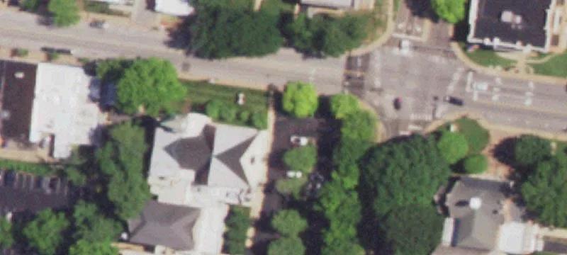 Retail Space in Webster Groves