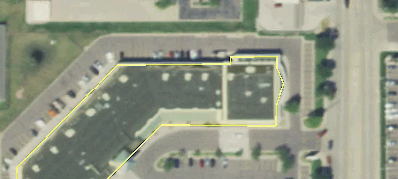 Prime Retail Complex Available Now