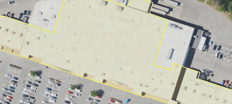 High-Traffic Louisville Shopping Center Space