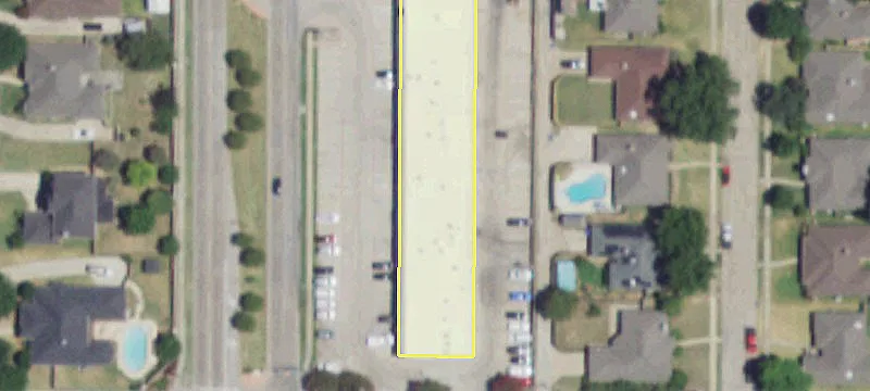 Retail Space in Shoreview Plaza
