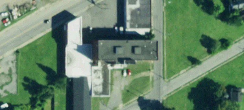 40,000 SF Brick Building