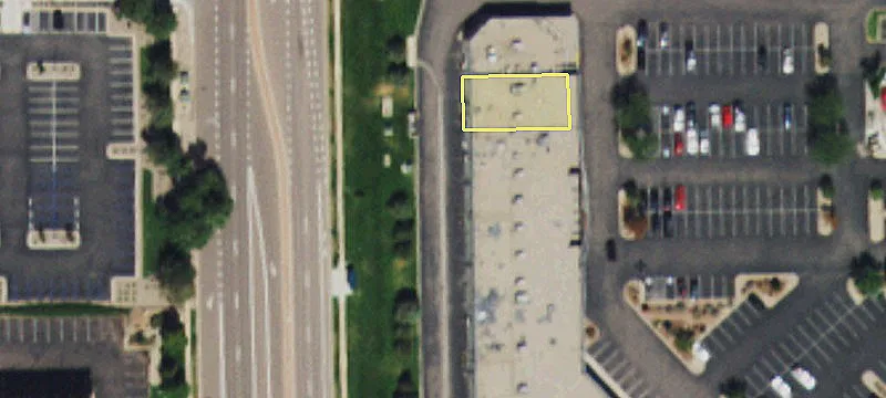 Retail Space with Major Tenants