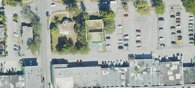 Retail Space in North Miami