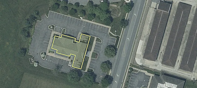 Elevatored Office Building on Thomas Johnson