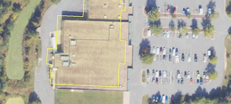 Retail Space in Anchored Center