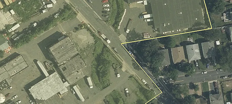 Roselle Warehouse with Vehicle Maintenance