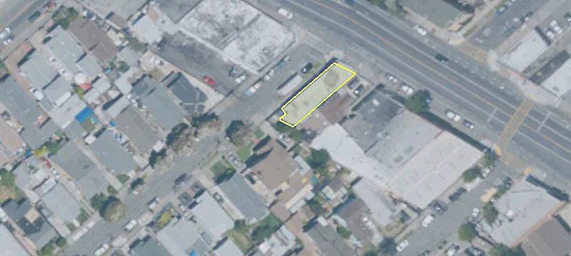 Oakland Auto Repair Facility