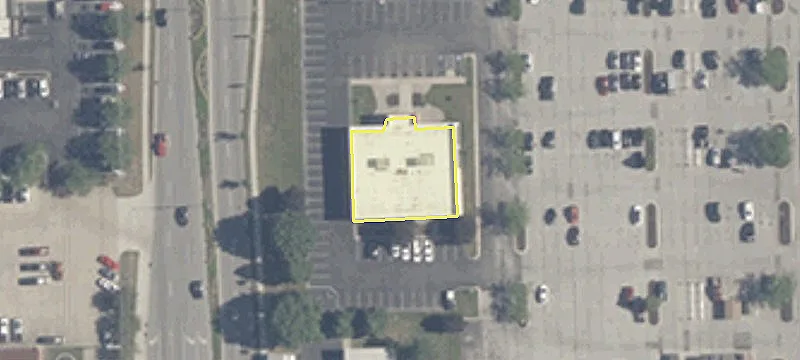 Retail/Office Space with Ample Parking