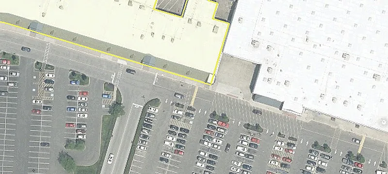 Busiest Shopping Center Available
