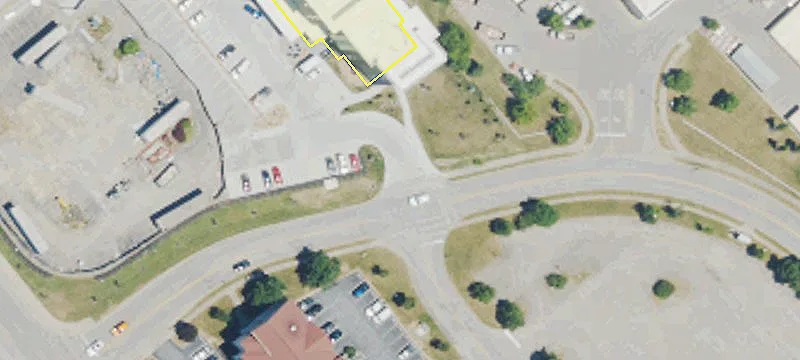 Retail Space Near Turfway Park