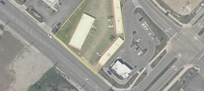Retail Space in Commercial Corridor