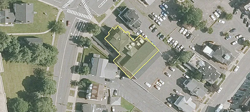 Middletown Office Building with Kitchen