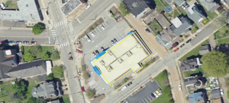 Retail Space Available For Rent