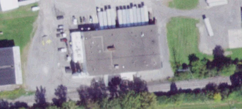 Manufacturing/Warehouse Space with Large Parking