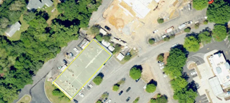 Retail Space Available For Rent