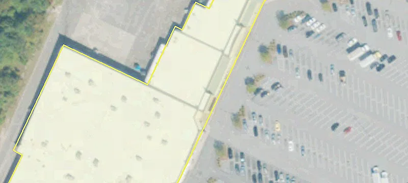 Grocery-Anchored Community Center Space