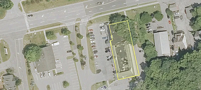 Retail Space in Litchfield Center