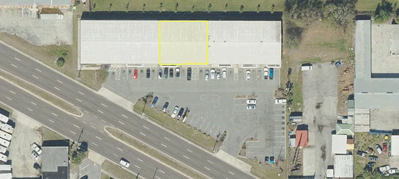 Retail Space in Auburndale, FL