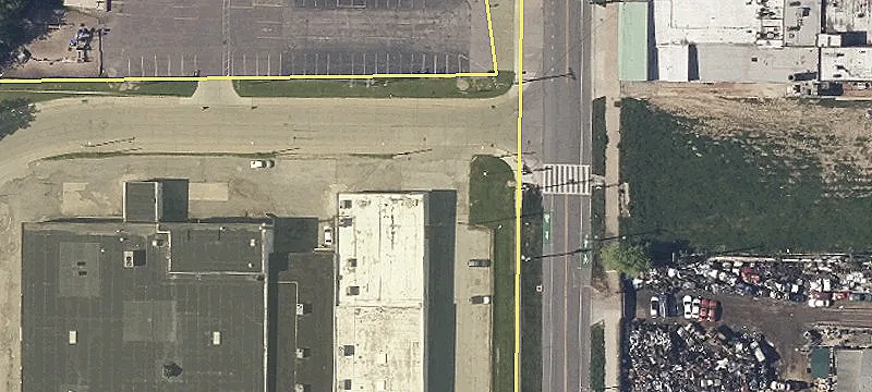 Retail Space Available For Rent