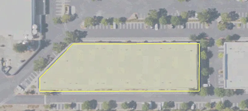Warehouse with Office in Roseville