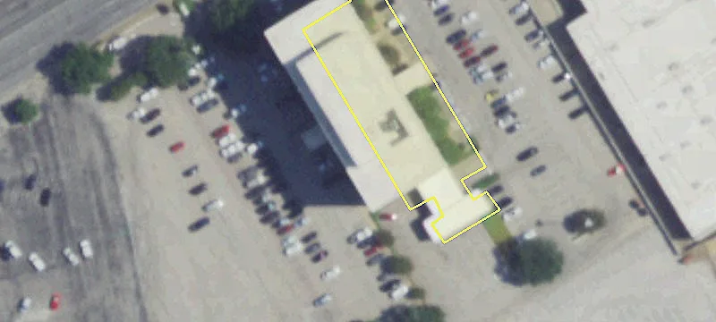 Retail Space on Bosque Boulevard