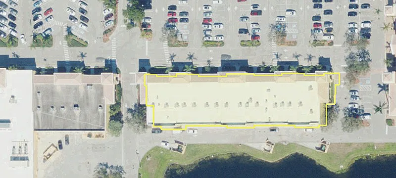 Retail Space in High-Traffic Area