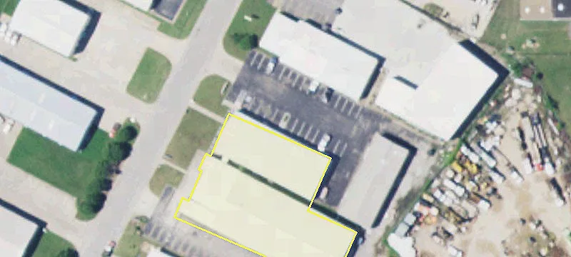 Functional Flex Space with Warehouse