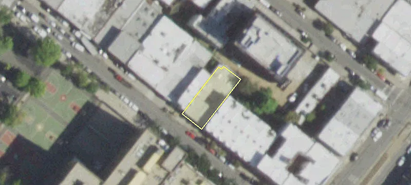 Brooklyn Warehouse with BQE Access