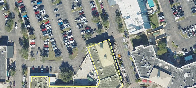 Retail Space in Lakeside Village