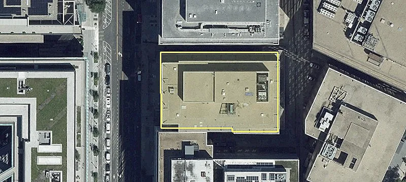 Retail Space Near White House