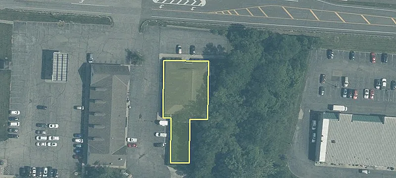 Retail and Restaurant Spaces Available