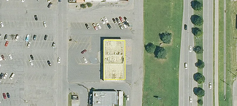 Retail Space in Mid State Plaza
