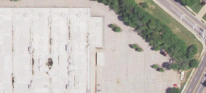 Retail Space in Ballwin, MO