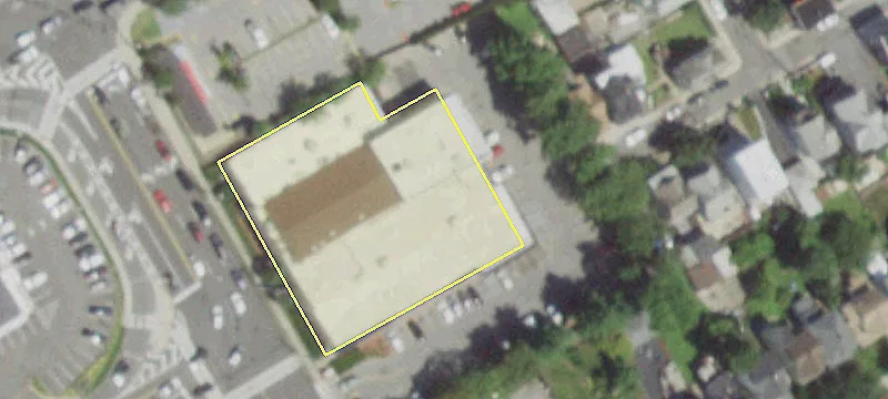 Retail Space with Ample Parking