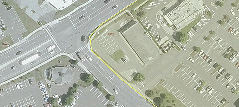 Retail Space in Berkshire Center