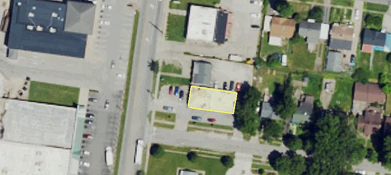 Retail Space Near Churchill Downs