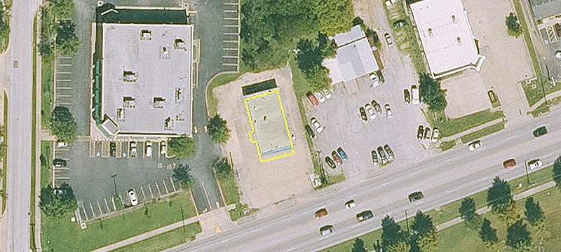 Prime Retail Location For Lease
