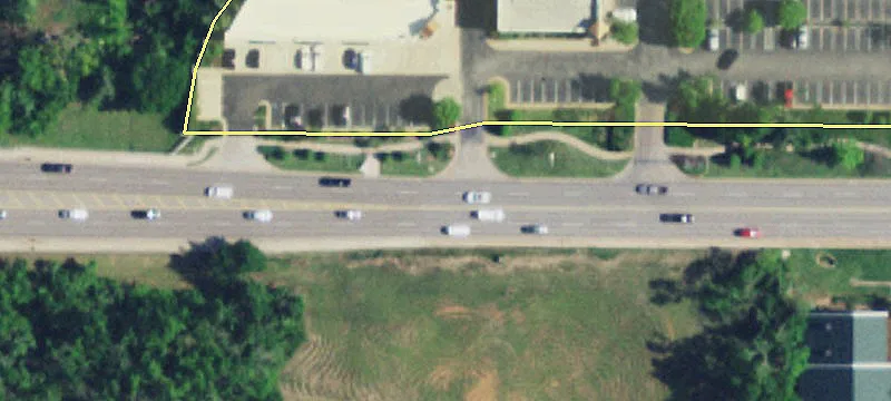 Prime Retail Space in Edmond