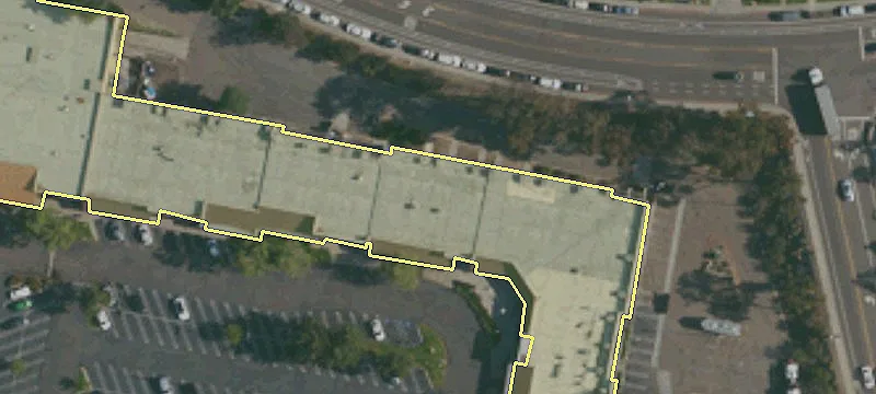Retail Space on Avocado Blvd