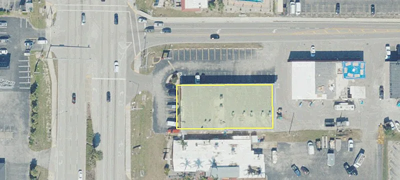 Versatile Commercial Space in Fort Myers