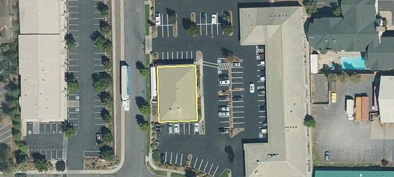 Retail Space with Ample Parking