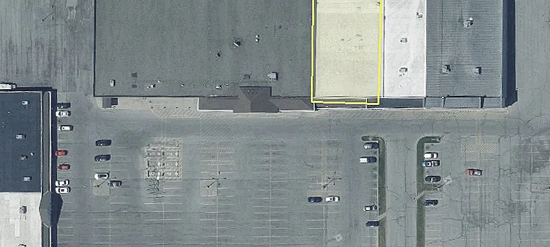 Retail Center in Kenton, Ohio